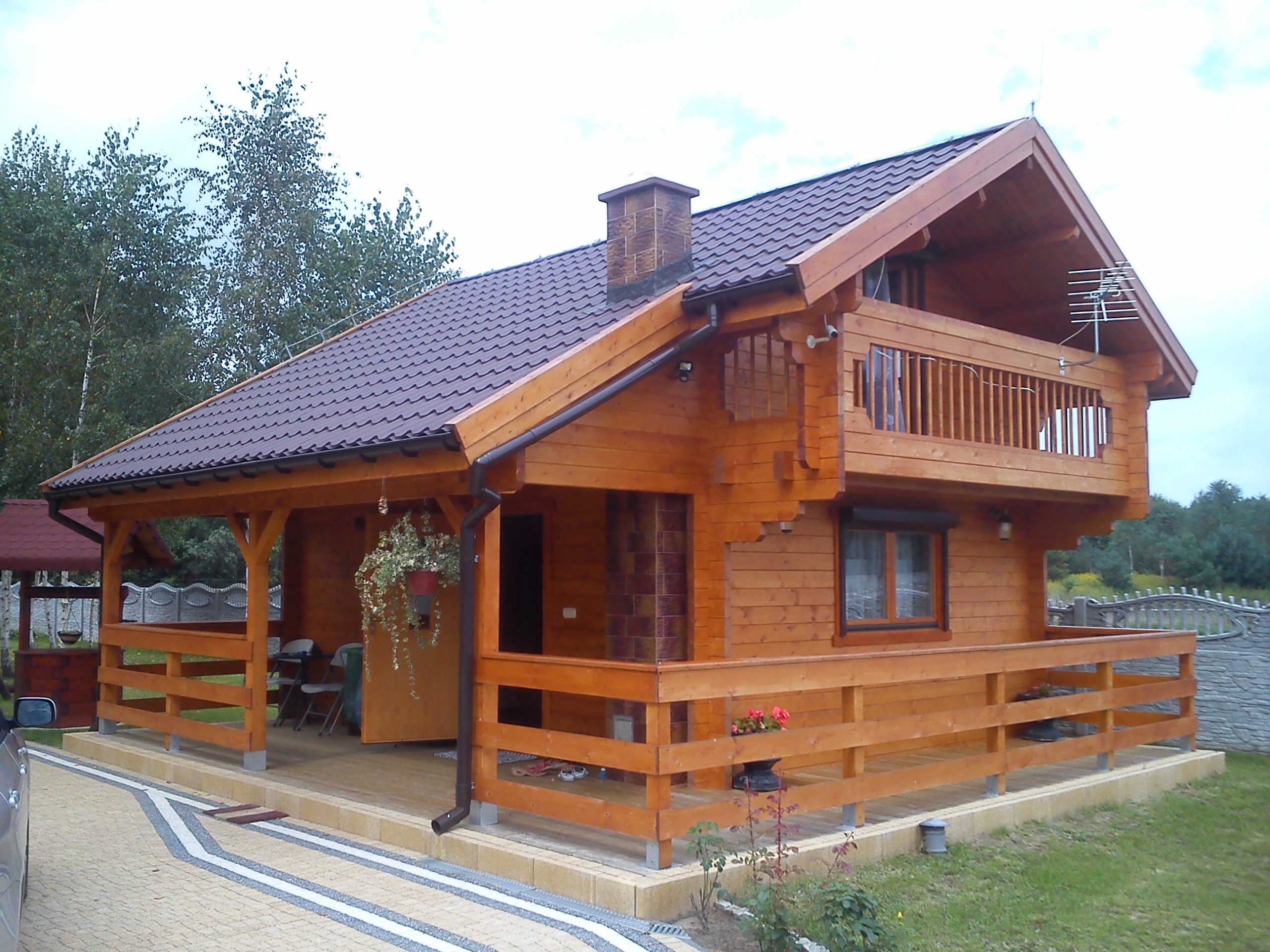 Log cabin wooden house Edinburgh